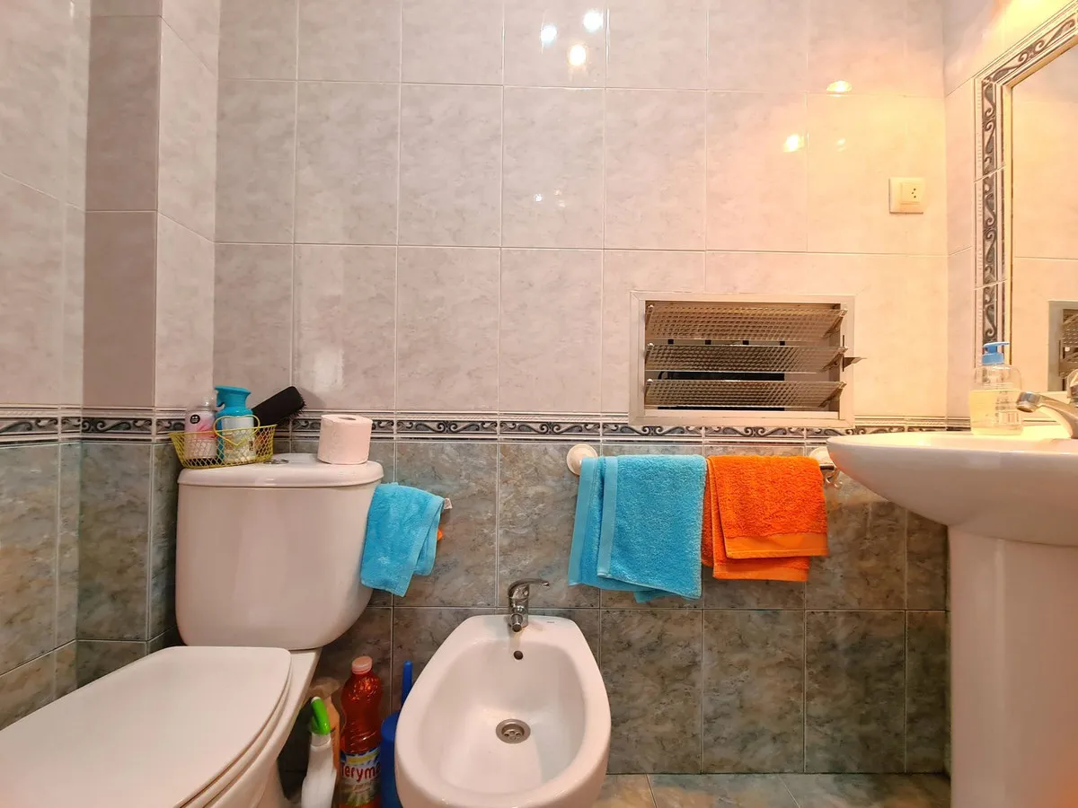 75b40f1e-5e24-48e0-a595-ed2e14ed59d2