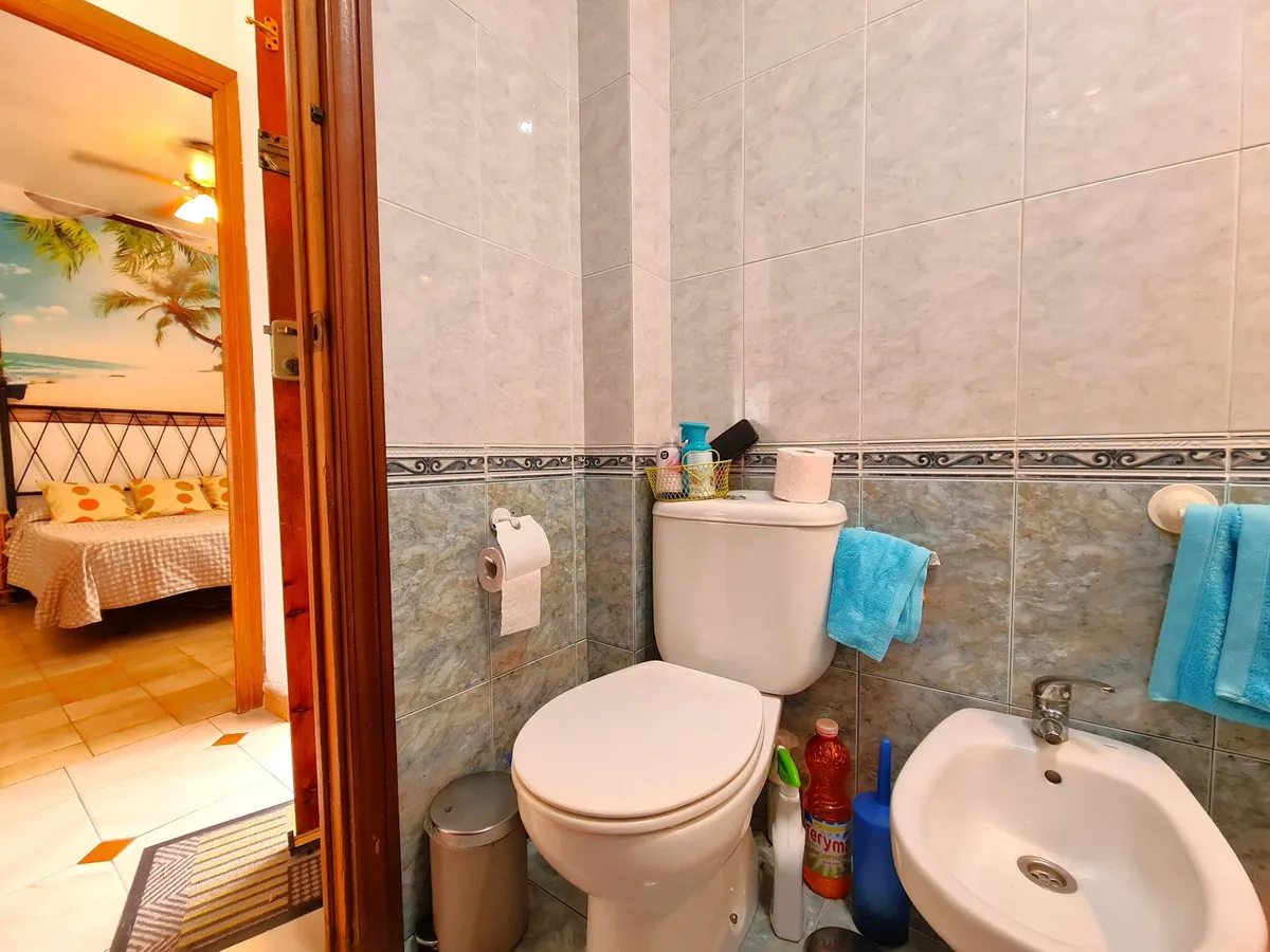 7f84f5b7-ab48-4eaf-a7d4-32679c5032d5