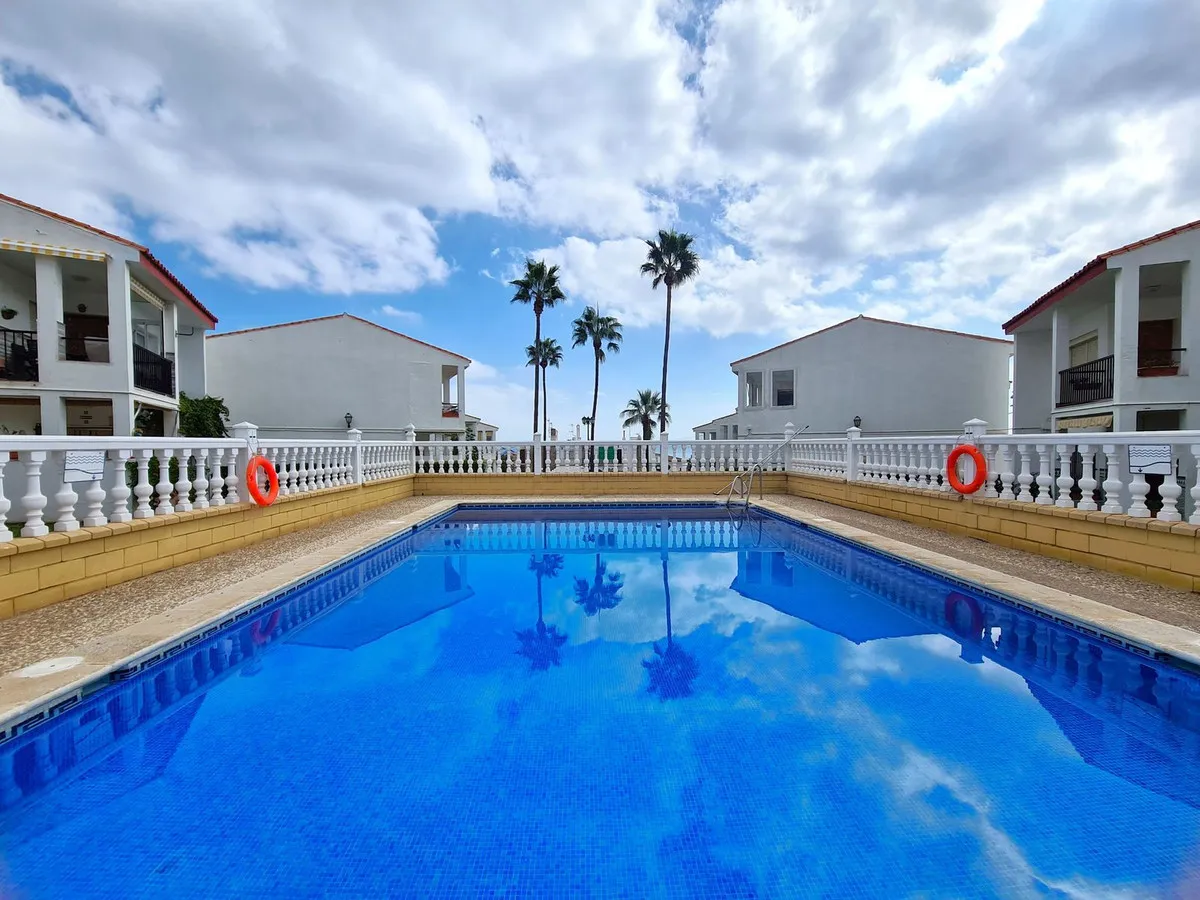 bd3ec0b4-a00b-4f33-bc93-93dc81262347