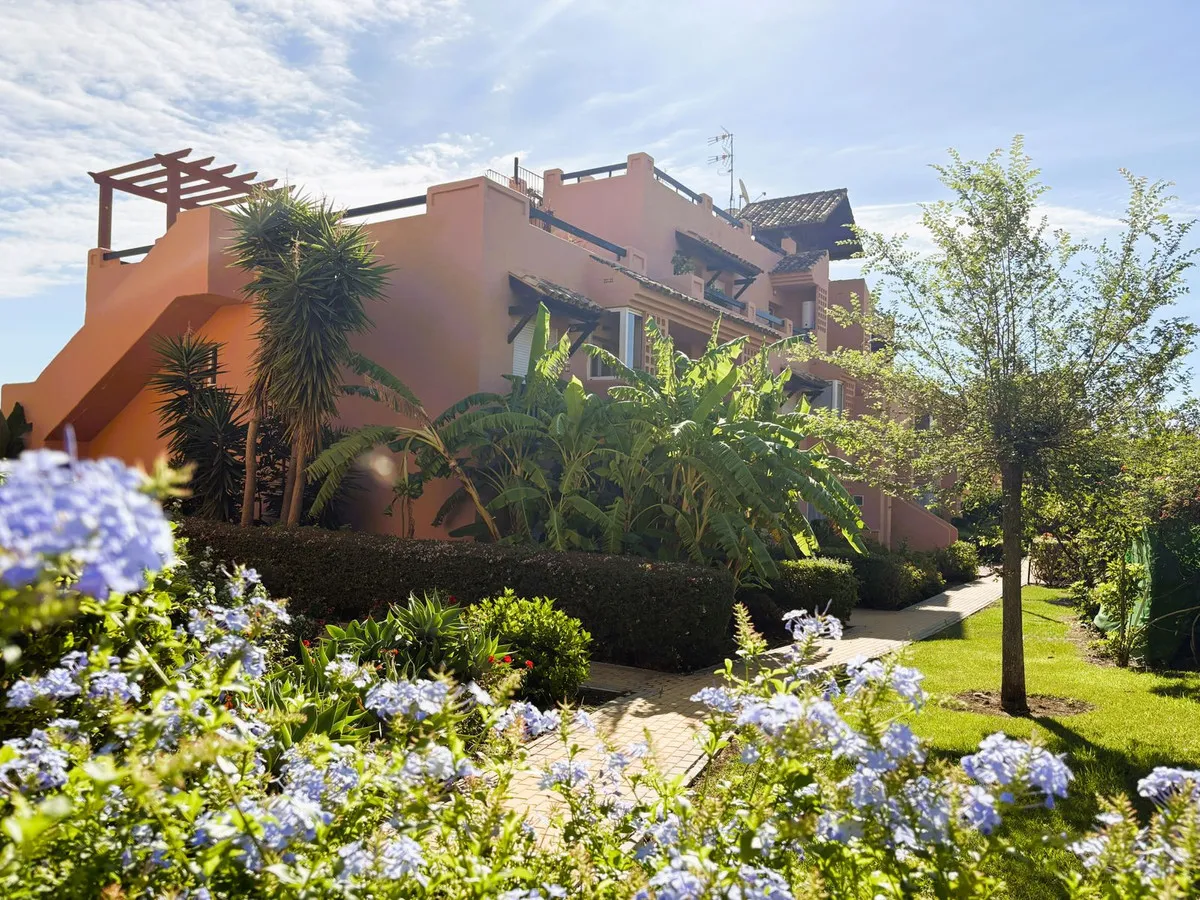 06710e0b-edbb-48ef-aeb1-5d7a61420564