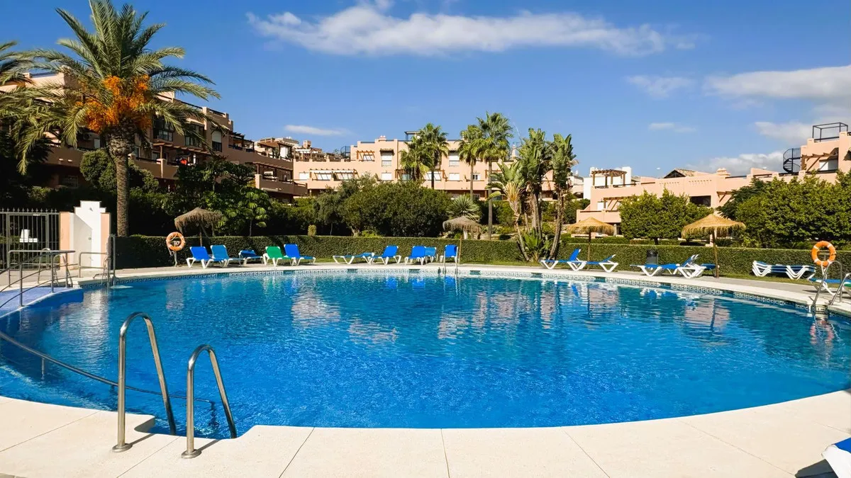 18765867-3a90-4c79-bdbb-931e72ba0814