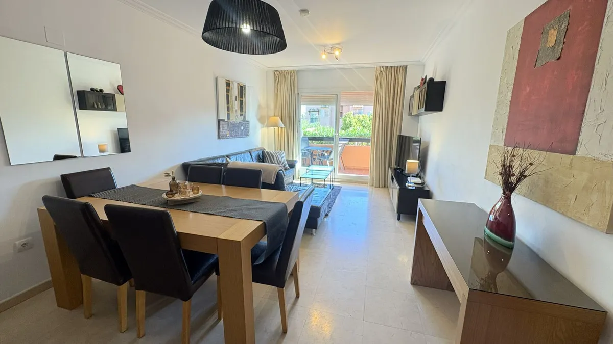 e2273887-c86f-49ba-add4-cb490132257e