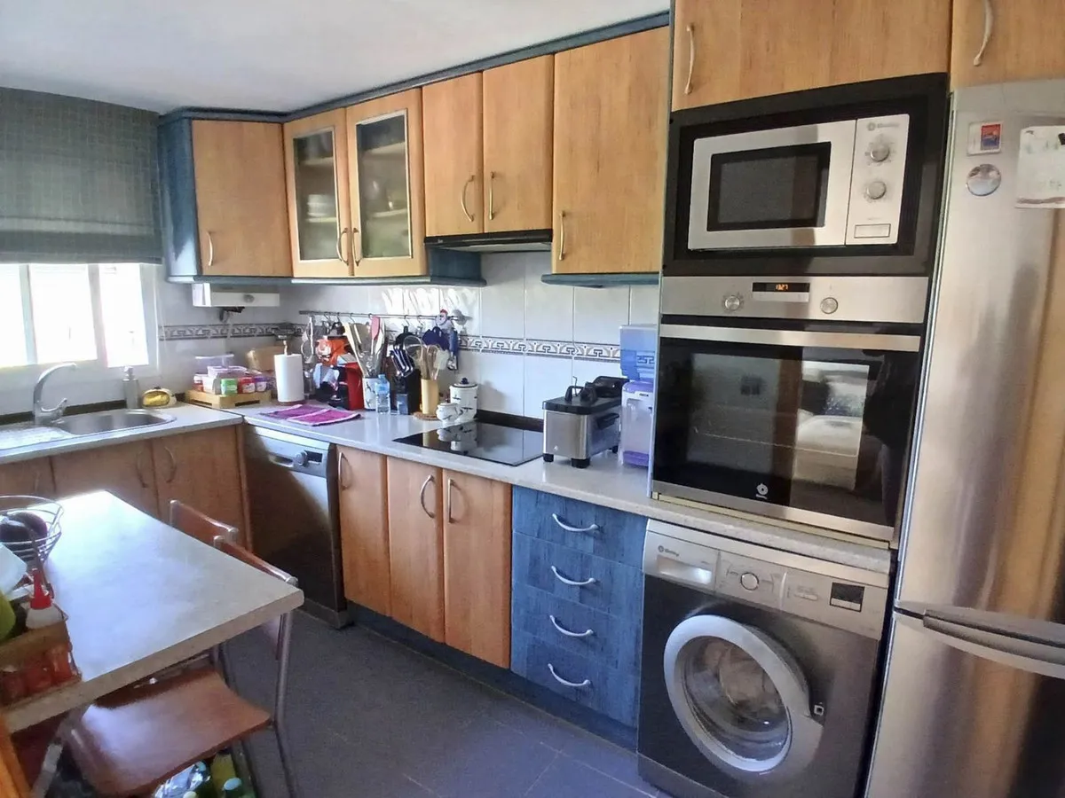 3bfc210b-c0e7-45b9-bc82-daeec848eacd