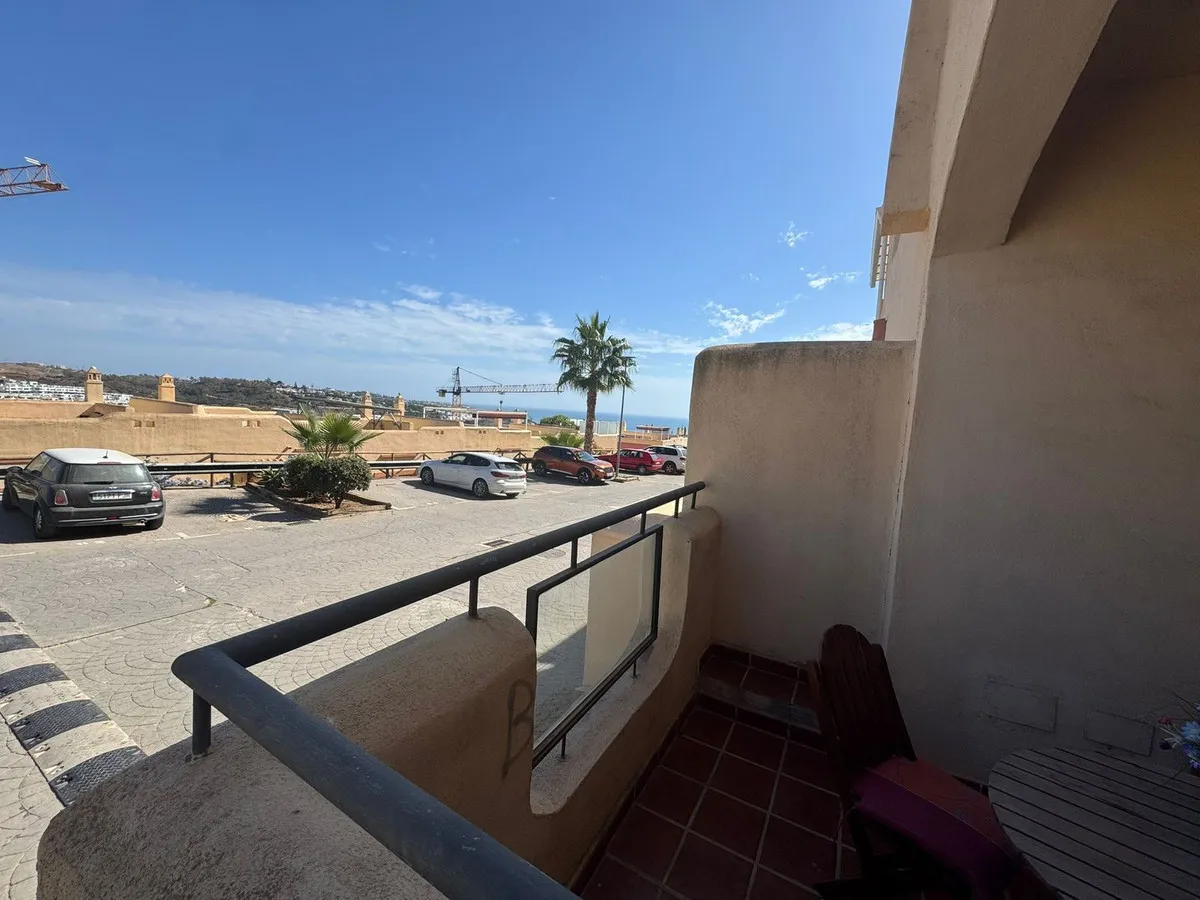 97af1429-6621-476d-b7fb-bacb7ebeb4c8