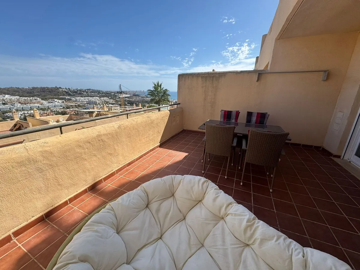 fd3d3043-d3fb-4e87-b459-f271f0ead275