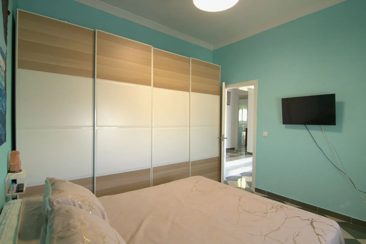 1bc30b8b-d008-457d-8145-c8d8b30237cf