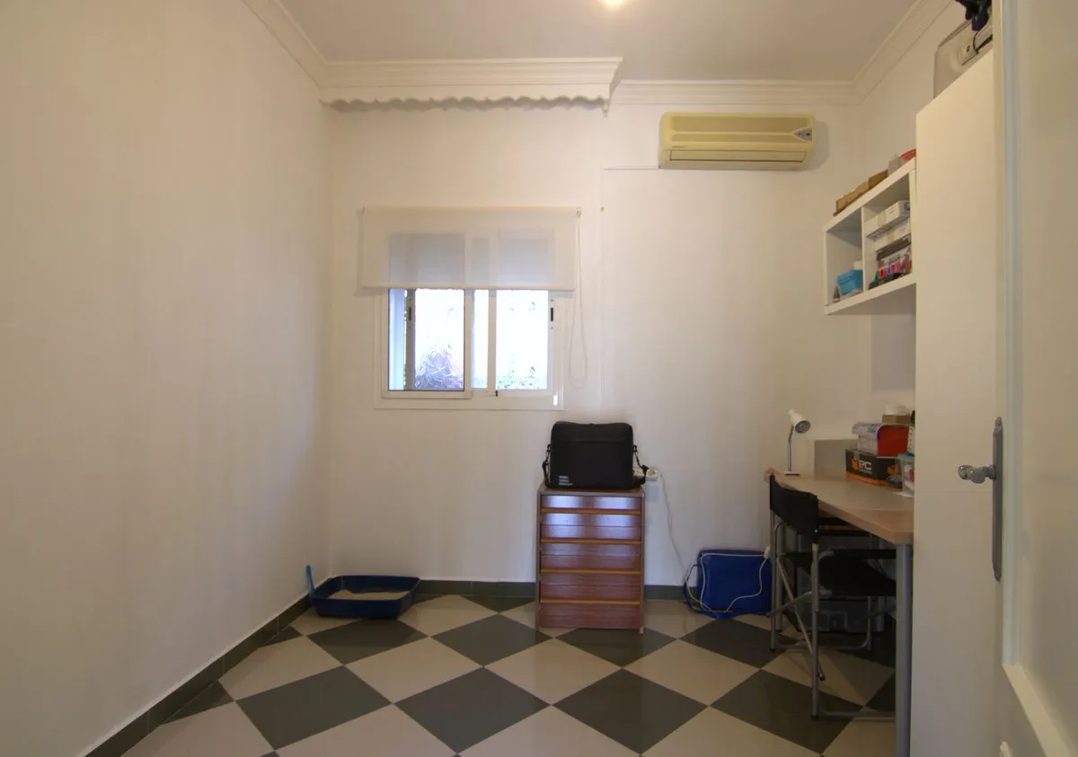 b0da870e-a400-4422-b7dc-d0ba8379efc4