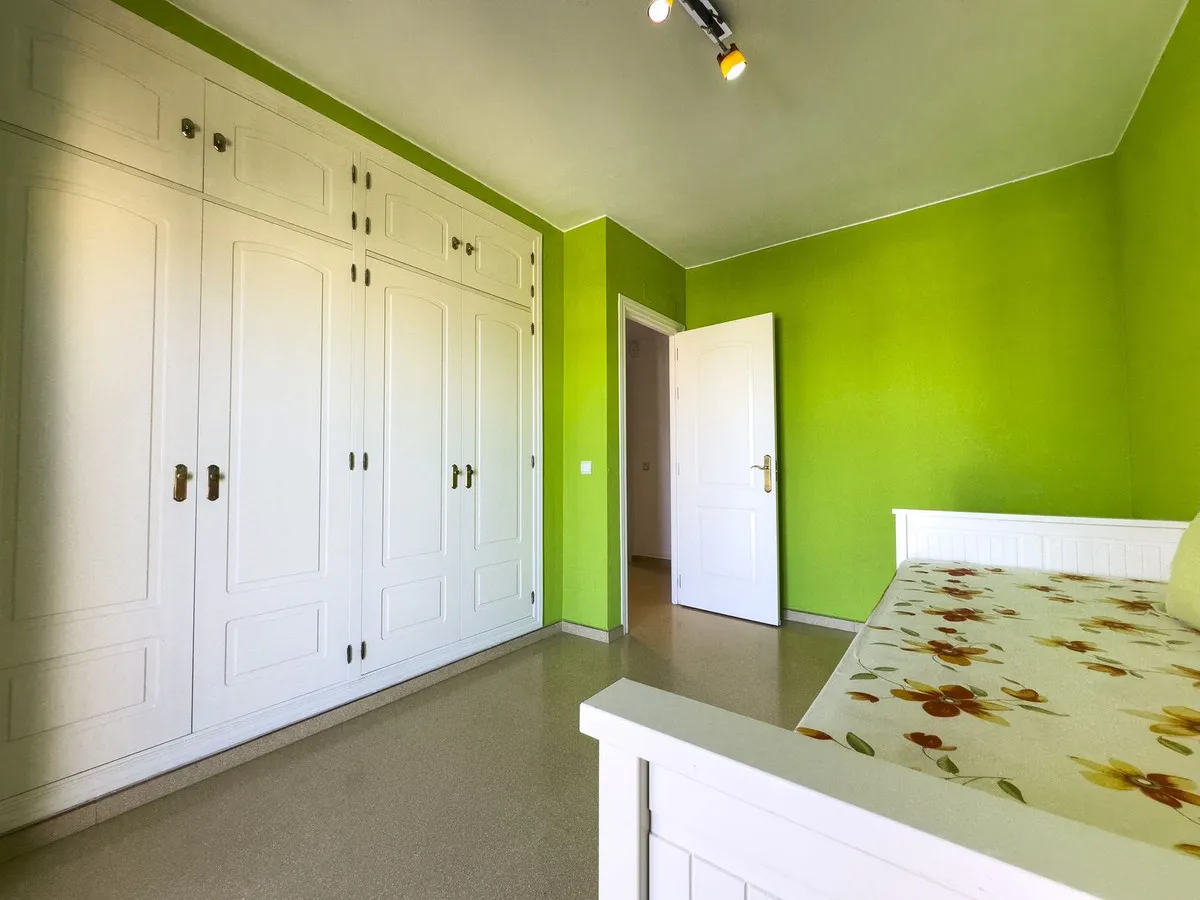 45ed8933-982d-4051-8878-573fce207c5f