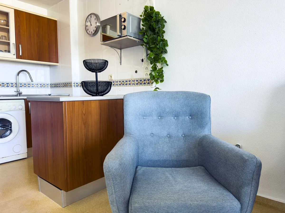 7a66fee4-c4fa-4131-a678-8e671d3e0216