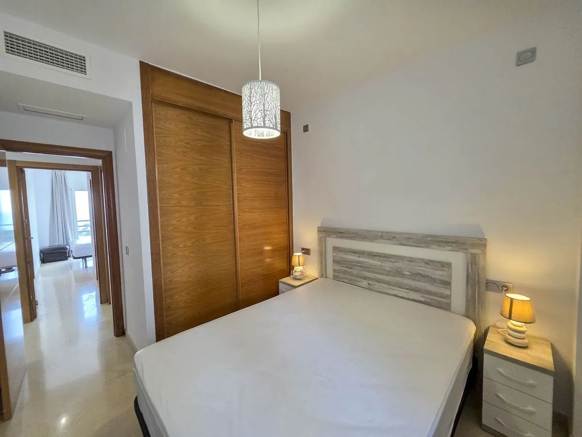 a077aa3b-abd2-4ede-b49f-37f9da72afc2