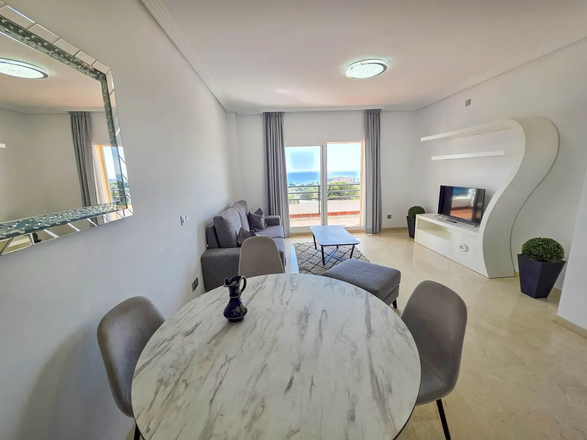 e1023ebb-0444-4dc7-86d7-b83f78952509