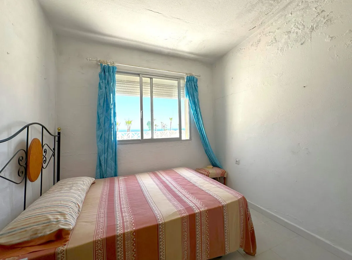 1d731838-cbc2-47c6-985e-e738b279fe7a