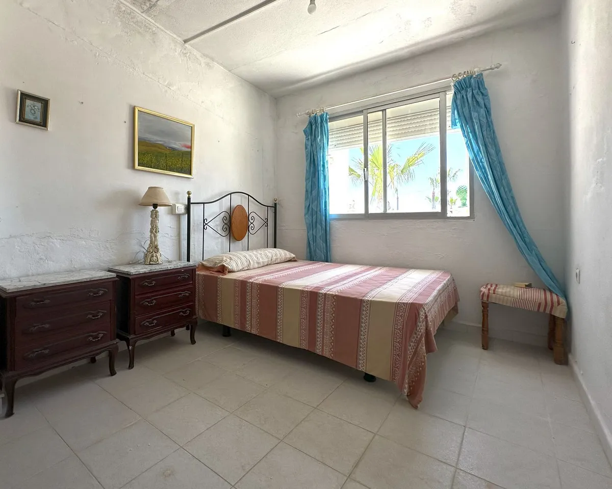 a71a70d5-f1c8-405c-8814-e3dd32ceb626