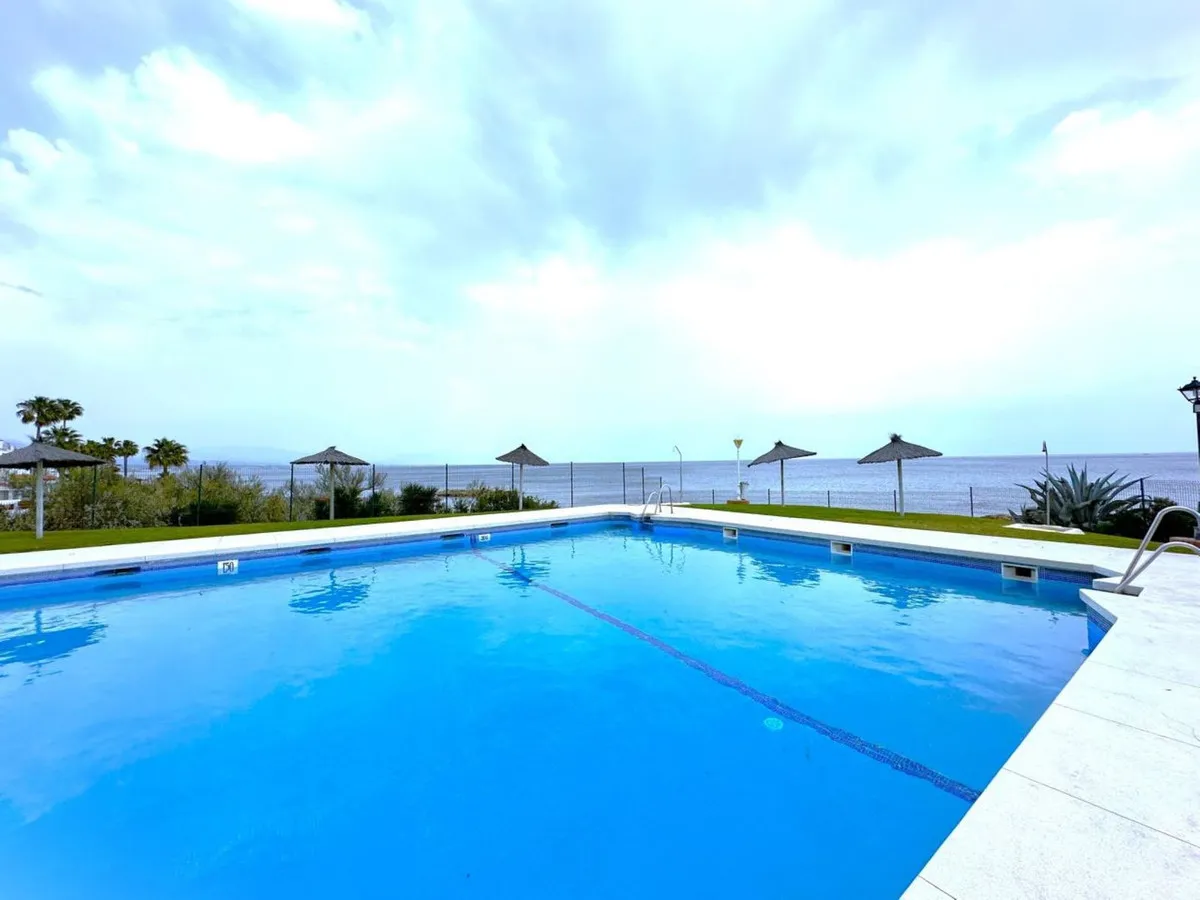 b4183dbf-8fc1-4352-b3c4-9e6bb2b3ea0c