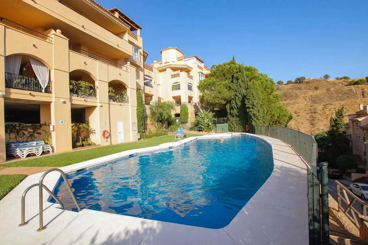 2171ca06-b5c8-4e7d-8e14-224ca85926bb