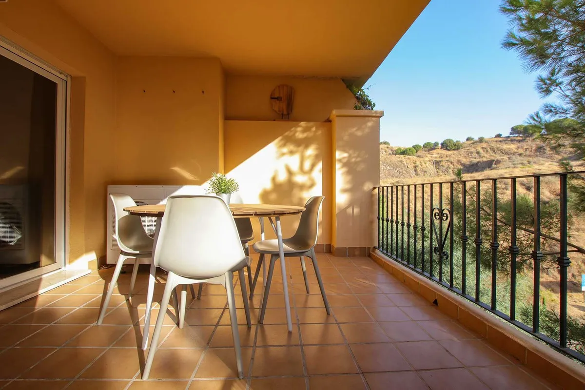 7bf1a859-ff7a-44d2-951b-729345381f70