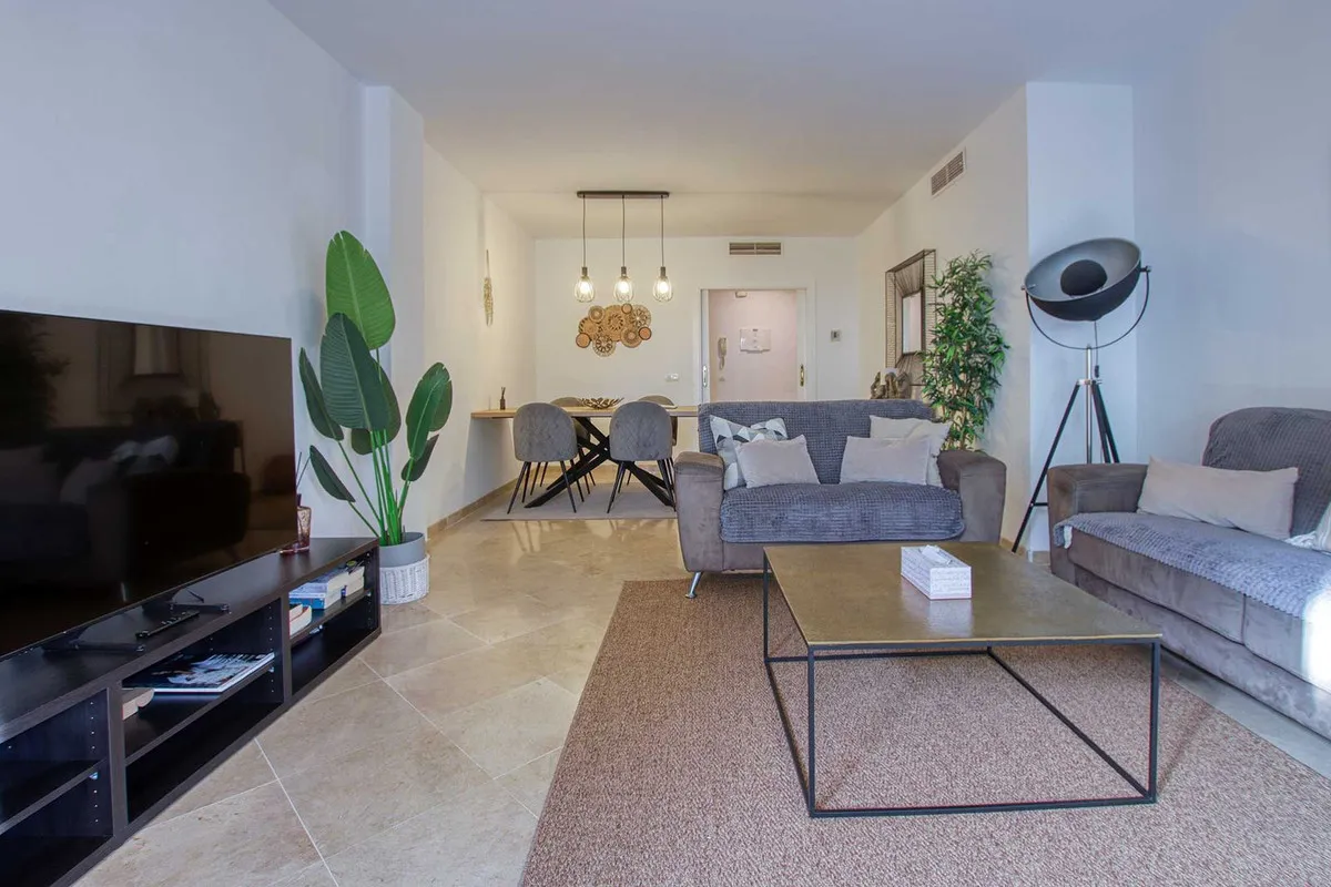 b983603a-d958-454d-b981-a820671acfcf