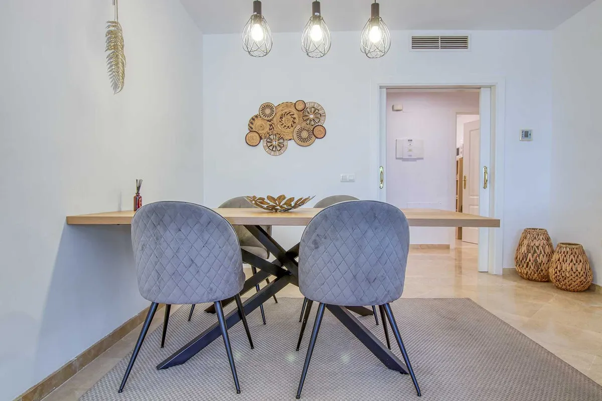 ecfca49d-c7d4-4e78-baea-eb3bb23a591b