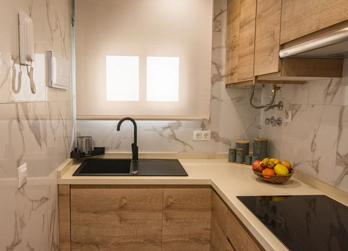 8c2a5ec7-fca0-4e98-9ee7-4655dd702c36