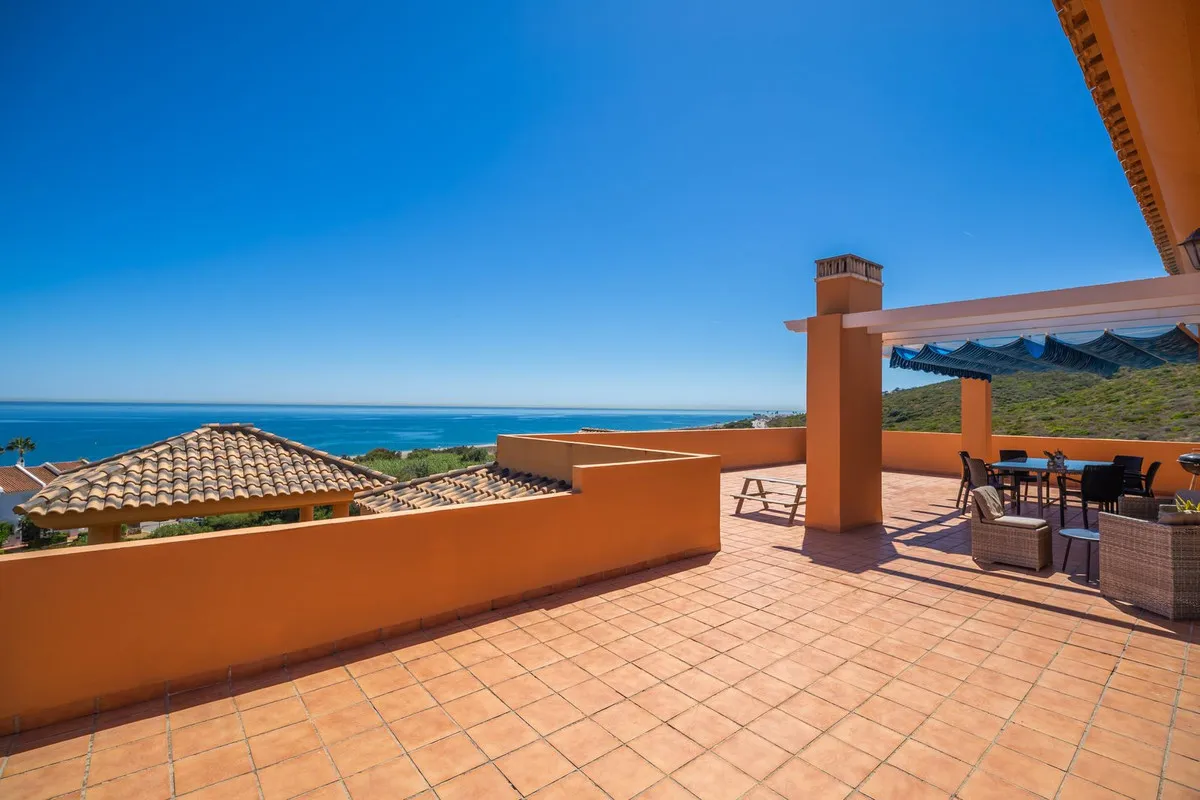 0483c50b-327a-4fe6-95e1-928e186d3171