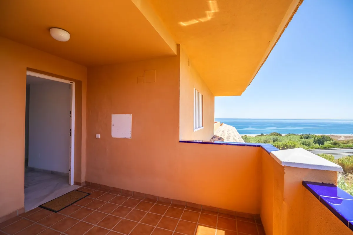 19c6966e-f5fe-4fe7-bb57-f331271dcebe