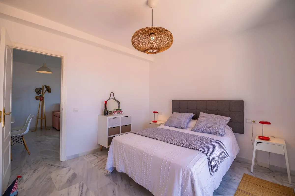 5529c720-77c7-4b61-8043-1f5c96c02ff0