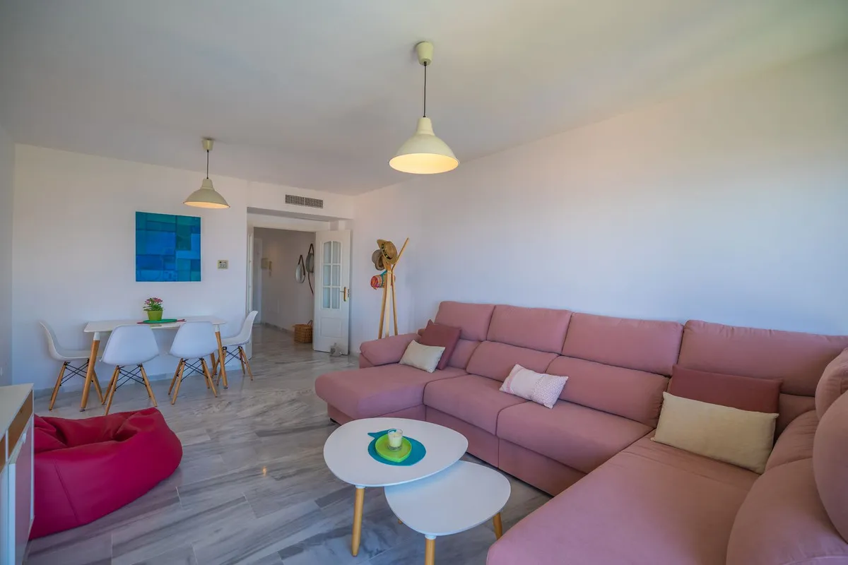 80987eaf-e334-46bc-8b13-700f3588c016