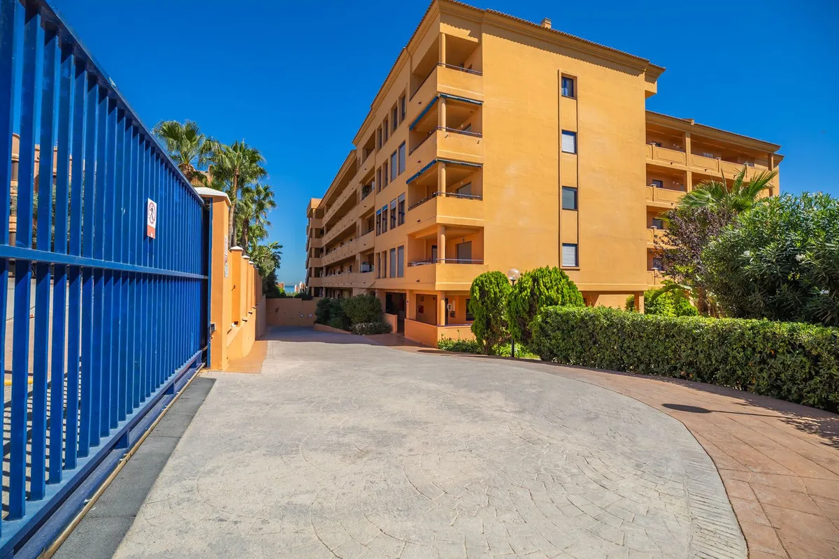 a770127c-83b9-4b72-b9f3-fbc5e479ddff