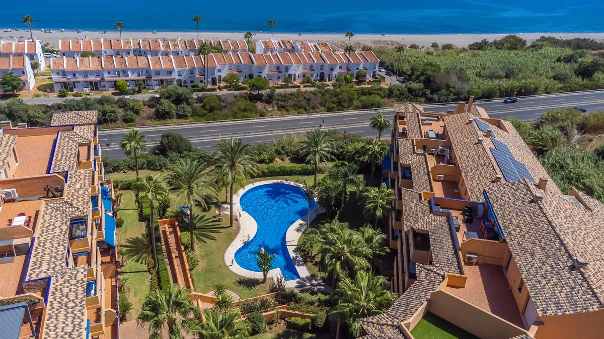 f07aa956-2bc5-4044-8dc9-d2aeae4f245c