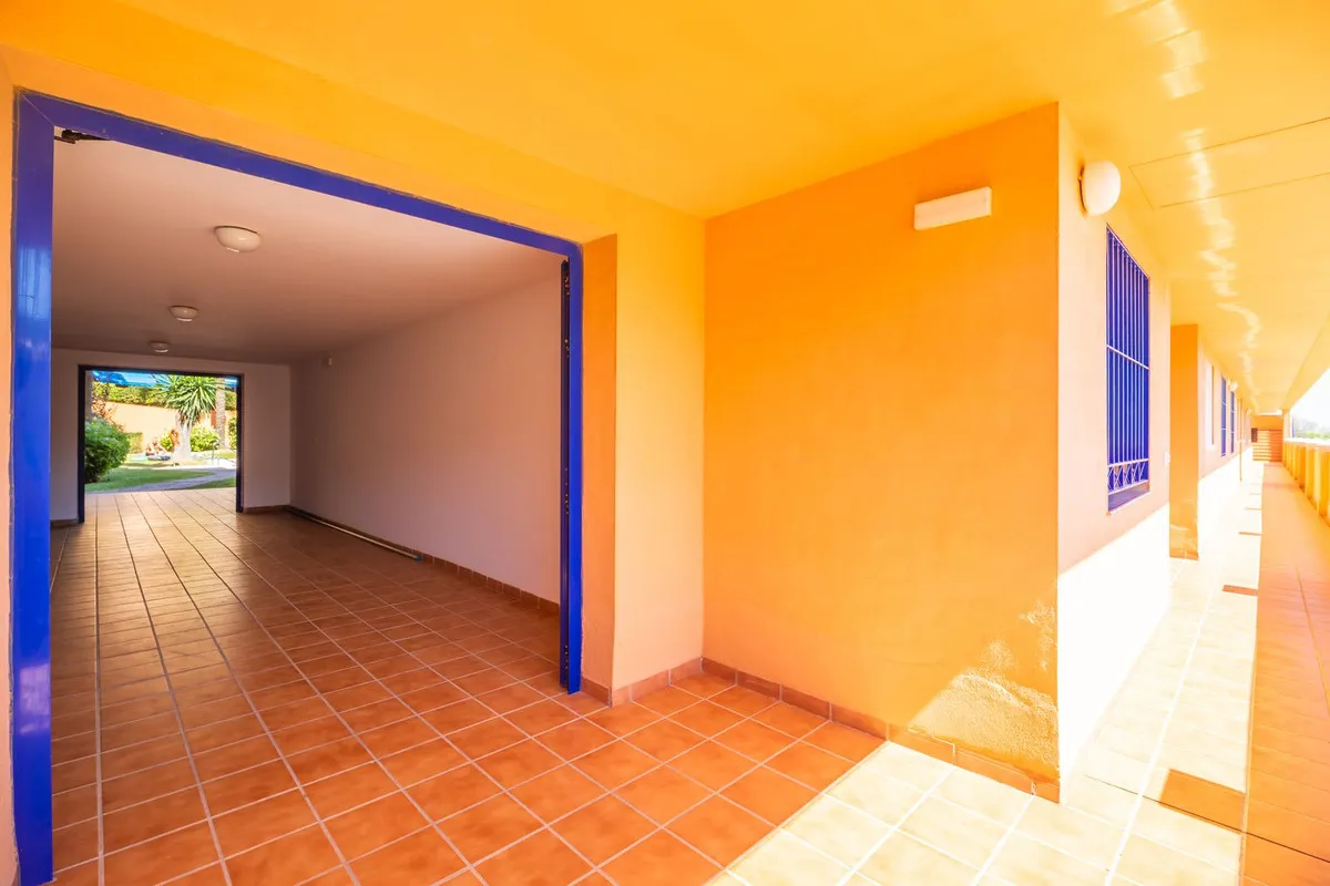 fcf7924e-1a65-4fae-922f-9696733e3b59