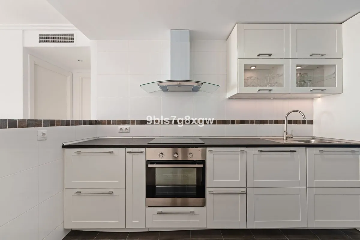 81228e84-1489-49c0-b206-443b229b0bec