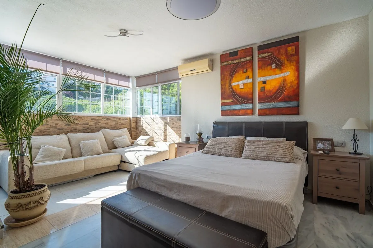 bd4d612c-ee53-46f9-8355-ddfe0369632b