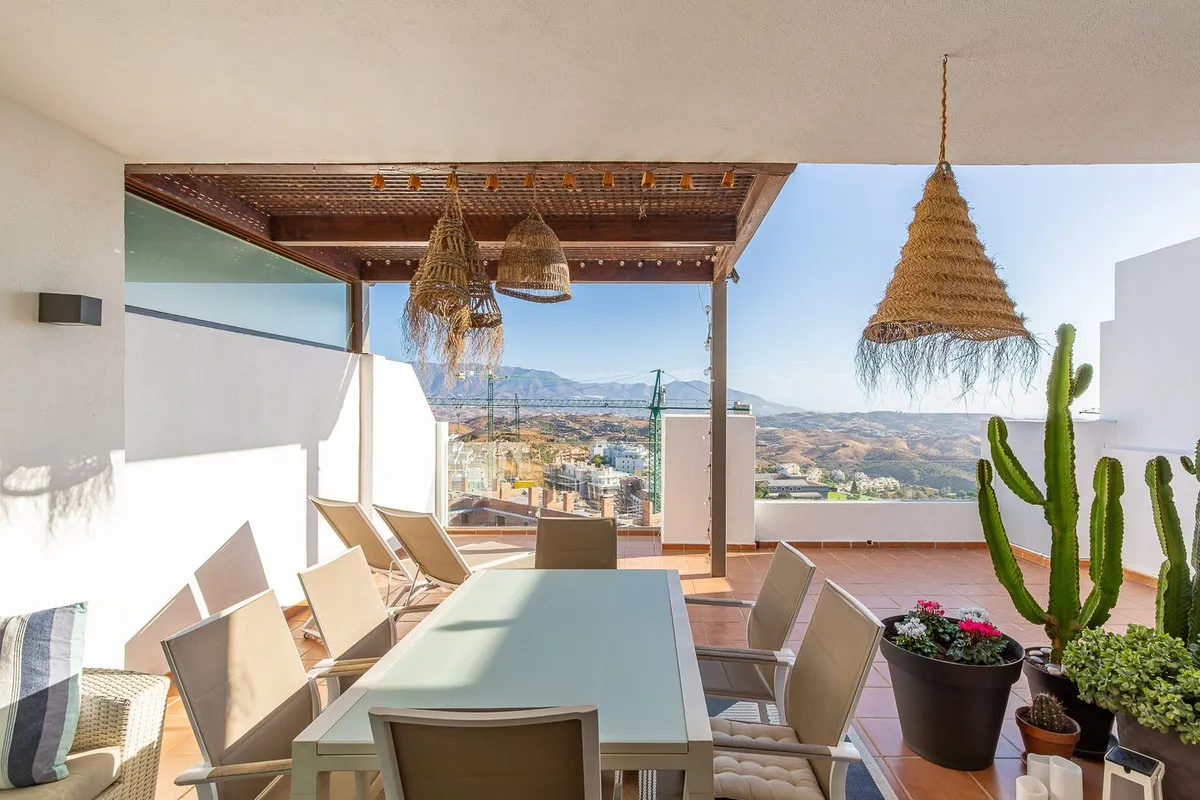 222da834-e4f8-425b-b13d-4793be46e37d