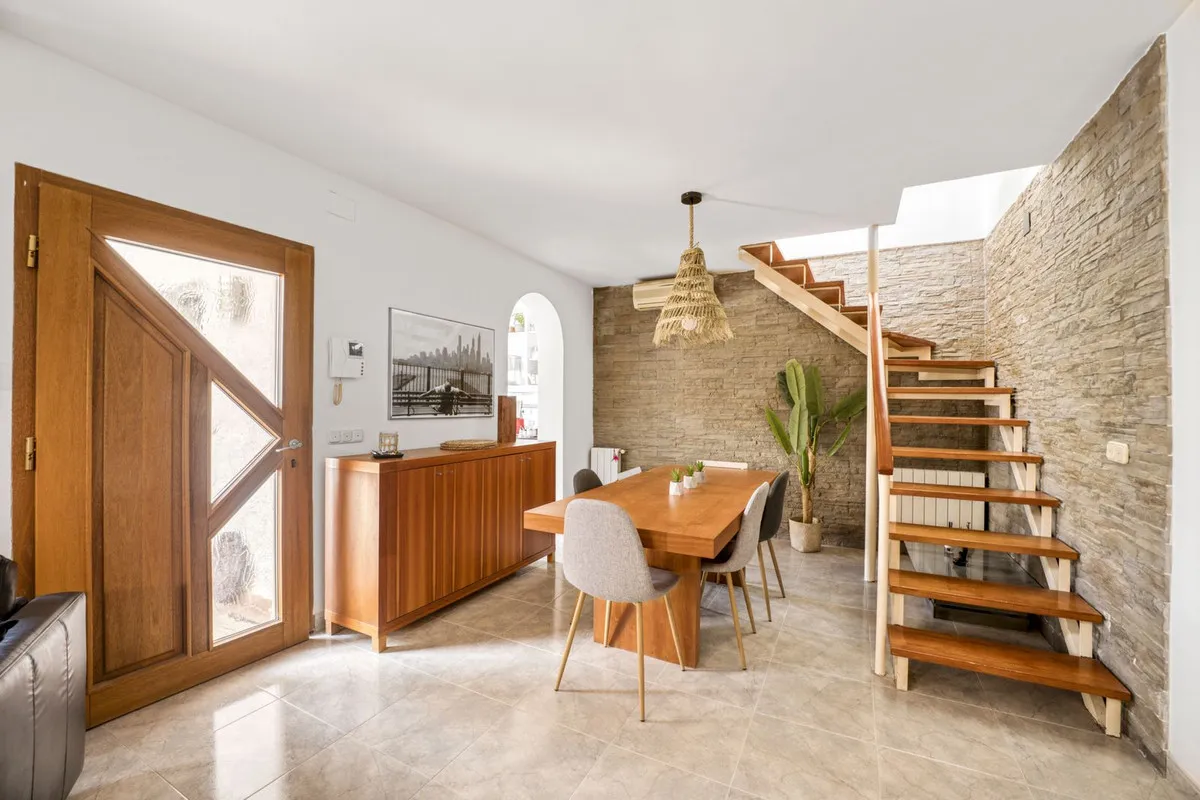 0d128f52-e0d6-4697-98c5-4485c9078e66