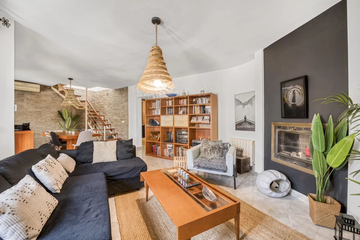 38c901bf-4932-46c8-aa95-50867e9981dd