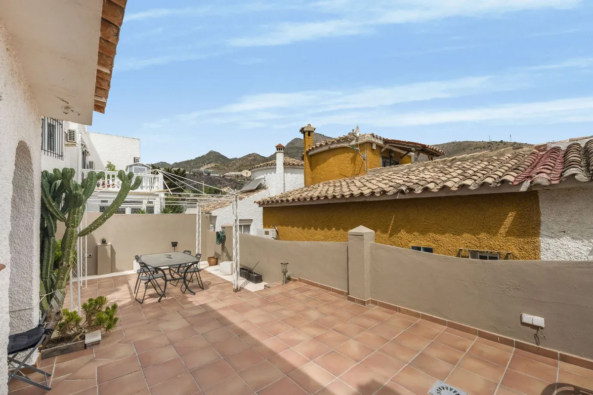 b0e7c1e2-15e5-43b7-97f1-37d69ac4422f