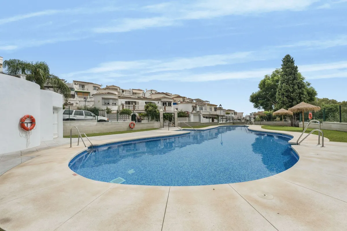 dbe124e3-8e74-4af7-8a66-45ac17c219ba