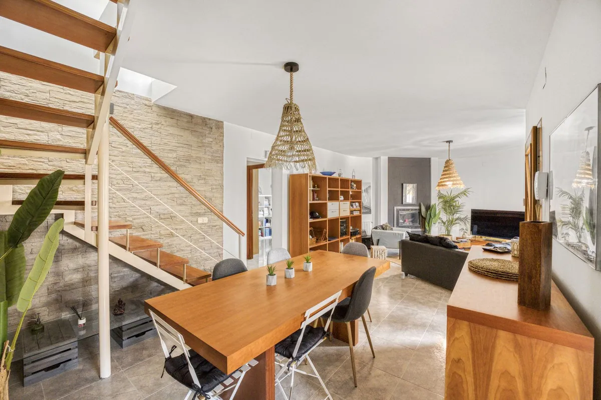 ed268732-3152-4575-bd4a-d578a73463b5