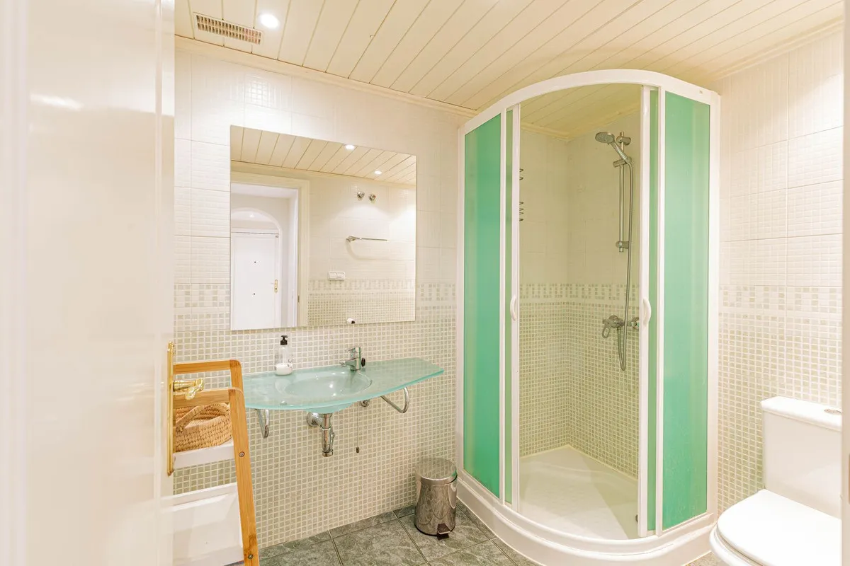 526f732b-21d4-4a64-9bb4-6b2d6de79a2b