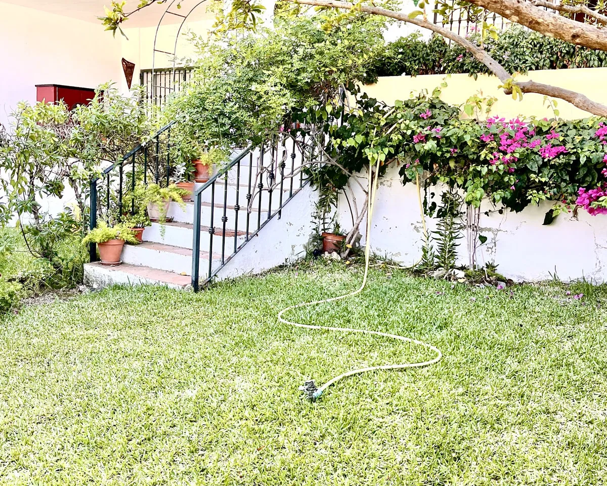 02234b2b-9a27-4696-8983-2d5f956e86d4