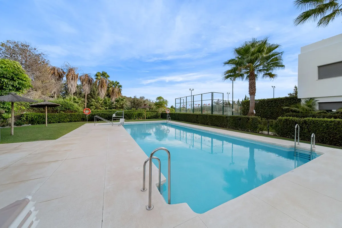 8490dd7c-02f5-4f3a-9aa6-458b6755e9ad