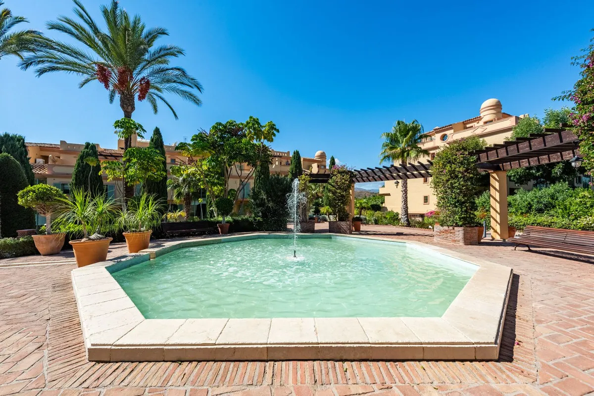 eb25806f-6461-4c04-9710-187414ad20c3