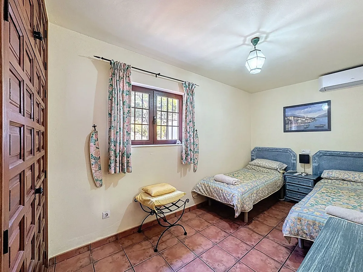 6913f271-2ec7-4158-ac99-9760d288e5a3