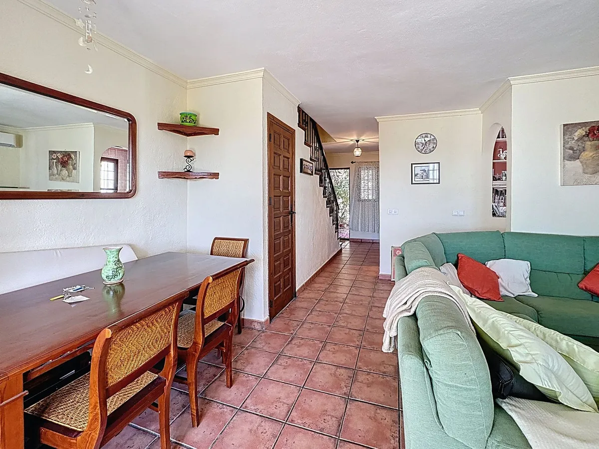 c630ceda-174c-43aa-8620-d59c1b9b0e77