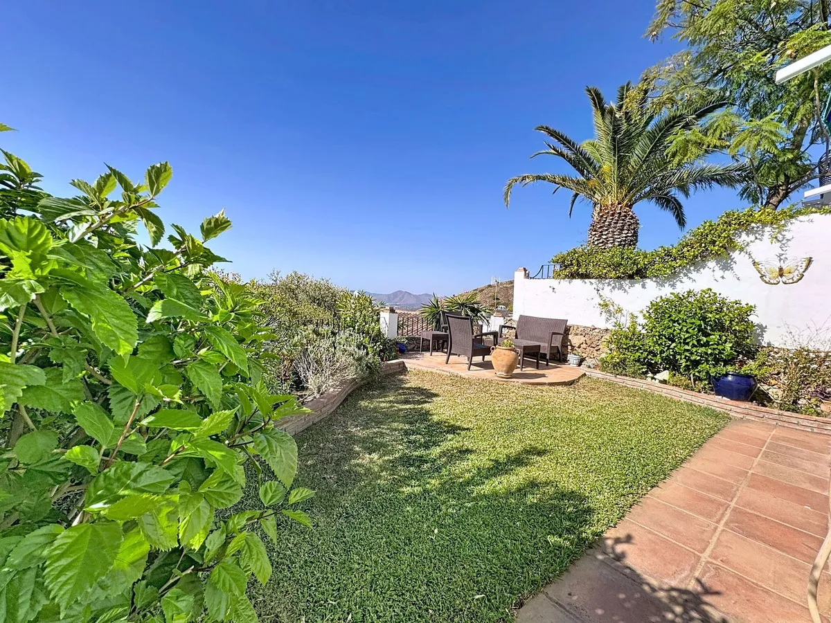 ec578cf7-faec-4b1c-a7e4-eb410023ee8b