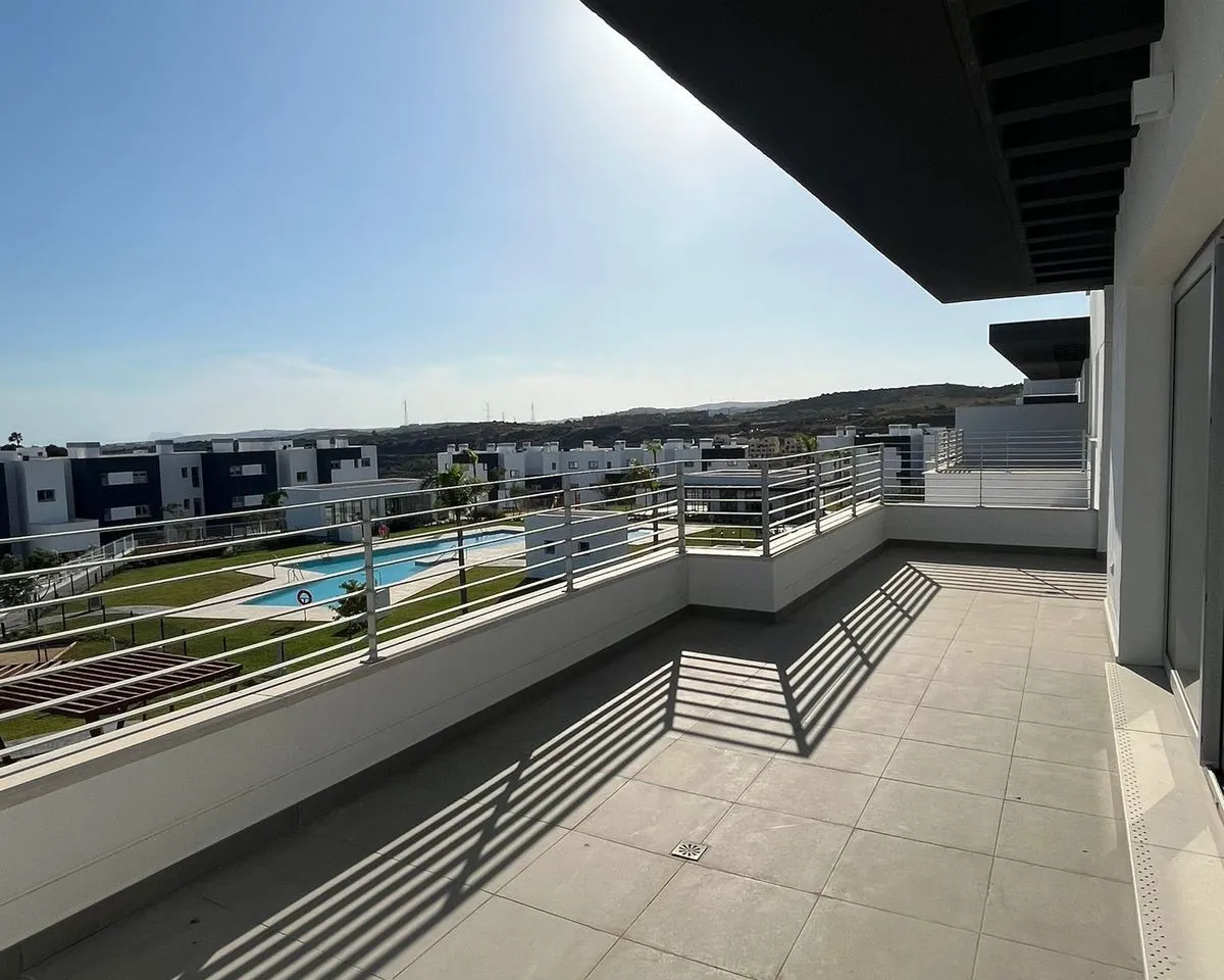 08e112fa-6ba0-478d-b614-c2500f5efc24