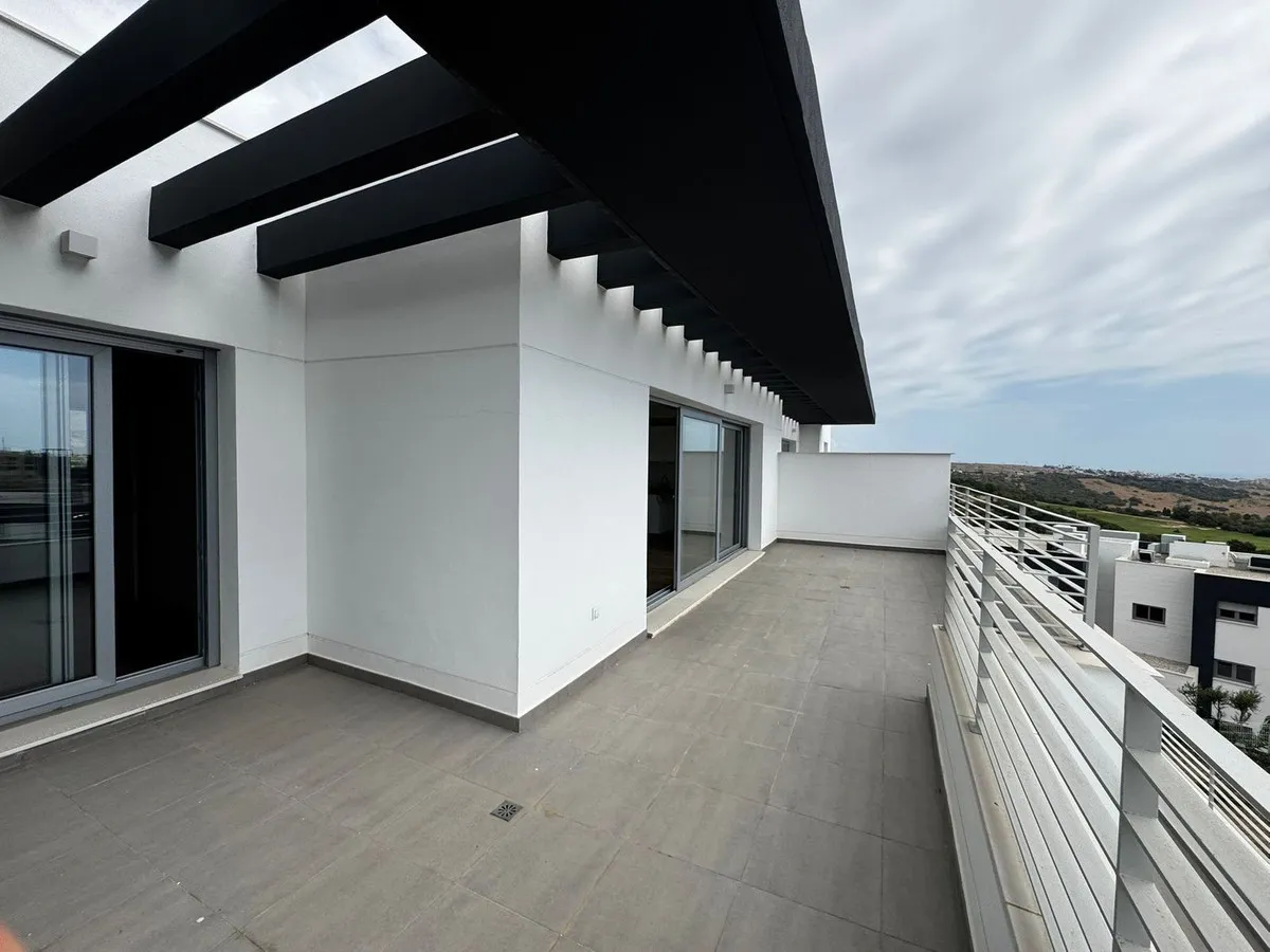 e5ad48cb-b2ab-4662-9cfd-f8daea5cc717