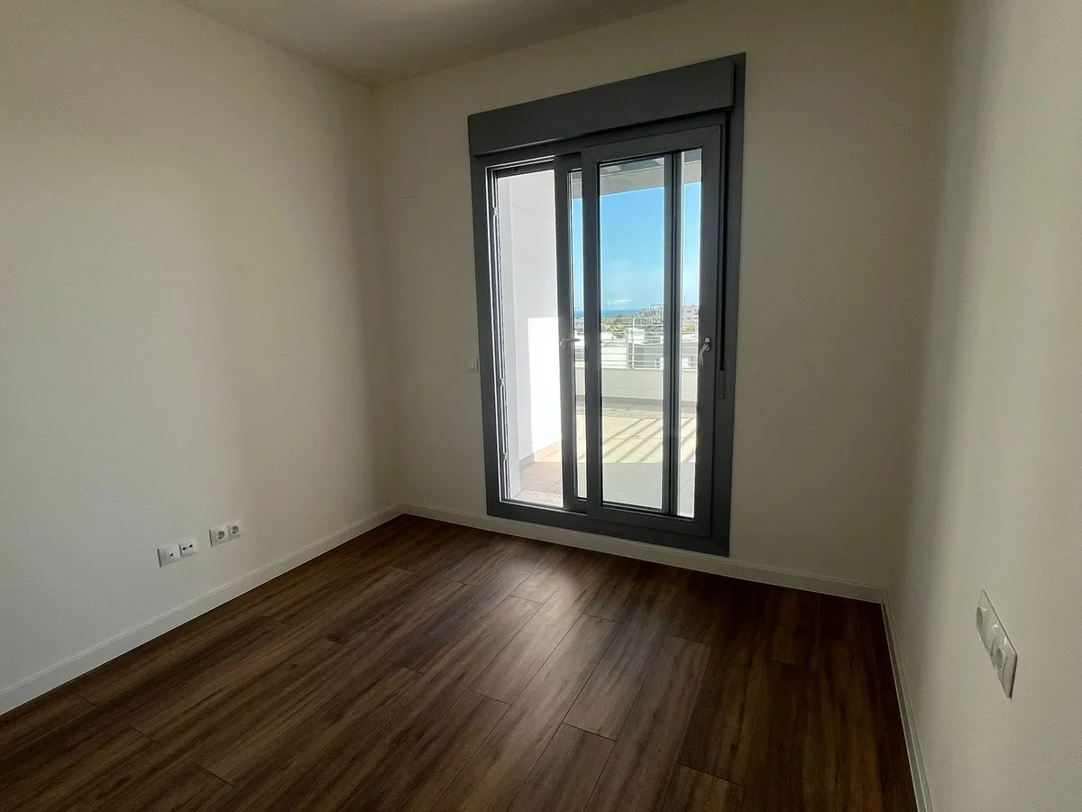 f394e59d-7e3c-44e7-b1a7-89b2cc87c797