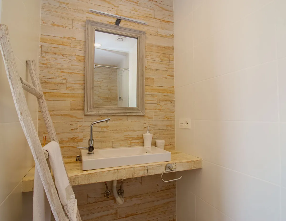 303f7bfc-55d5-4d33-9bc9-503c1d67b6a2