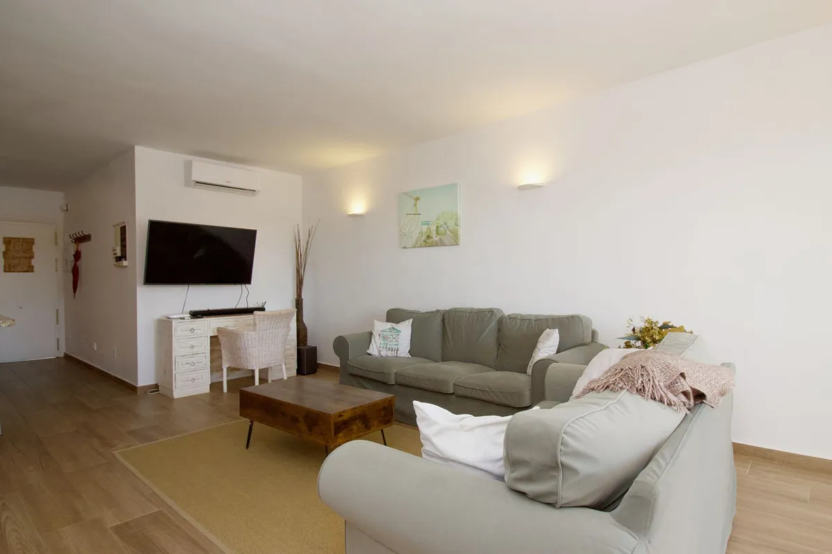 6202d1c3-dbe1-4652-99ef-5b0037811403